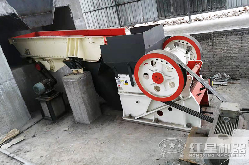 1215破碎機使用現場實拍 1215破碎機使用現場實拍