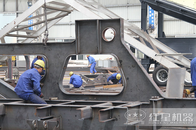 不辭辛勞，只為生產令您滿意的設備